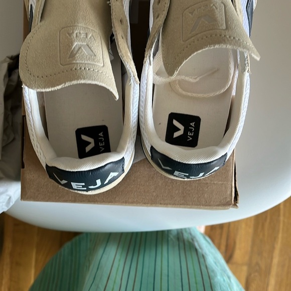 Veja Rio Branco Sneakers. New NIB - Picture 5 of 9